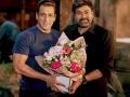 Salman Khan joins the cast of Chiranjeevi's 'Godfather' megastar pens welcome note - Hindi News | Salman Khan joins the cast of Chiranjeevi's 'Godfather' megastar pens welcome note | Latest entertainment News at Lokmattimes.com