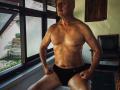 Anupam Kher suprises fans with his ripped look on 67th birthday - Hindi News | Anupam Kher suprises fans with his ripped look on 67th birthday | Latest entertainment News at Lokmattimes.com