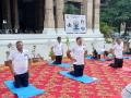 Chennai: Yoga session held at Southern Railway headquarters ahead of International Yoga Day - Hindi News | Chennai: Yoga session held at Southern Railway headquarters ahead of International Yoga Day | Latest national News at Lokmattimes.com