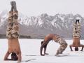 International Yoga Day 2022: ITBP jawans perform Surya Namaskar at an altitude of 17,000 feet - Hindi News | International Yoga Day 2022: ITBP jawans perform Surya Namaskar at an altitude of 17,000 feet | Latest national News at Lokmattimes.com