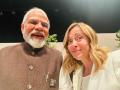 Italian PM Giorgia Meloni shares selfie with 'Good Friend' PM Modi at COP28 - Hindi News | Italian PM Giorgia Meloni shares selfie with 'Good Friend' PM Modi at COP28 | Latest international News at Lokmattimes.com