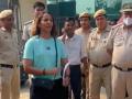 Geeta Phogat and husband taken into custody enroute to Jantar Mantar - Hindi News | Geeta Phogat and husband taken into custody enroute to Jantar Mantar | Latest national News at Lokmattimes.com