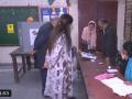 Delhi Assembly Election 2025: VVPAT Glitch Reported at Madipur Polling Station in Presence of Congress Candidate Alka Lamba (Watch Video) - Hindi News | Delhi Assembly Election 2025: VVPAT Glitch Reported at Madipur Polling Station in Presence of Congress Candidate Alka Lamba (Watch Video) | Latest national News at Lokmattimes.com