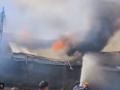 Gujarat Fire: Massive Blaze Erupts at Furniture Warehouse in Navsari (Watch Video) - Hindi News | Gujarat Fire: Massive Blaze Erupts at Furniture Warehouse in Navsari (Watch Video) | Latest national News at Lokmattimes.com
