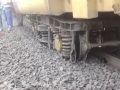 Gujarat Train Derailment: Dadar-Porbandar Saurashtra Express Derails at Kim Station Near Surat (Watch Video) - Hindi News | Gujarat Train Derailment: Dadar-Porbandar Saurashtra Express Derails at Kim Station Near Surat (Watch Video) | Latest national News at Lokmattimes.com