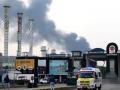 Vadodara Blast: Explosion Triggers Massive Fire at IOCL Refinery in Gujarat, Workers Evacuated (Watch Video) - Hindi News | Vadodara Blast: Explosion Triggers Massive Fire at IOCL Refinery in Gujarat, Workers Evacuated (Watch Video) | Latest national News at Lokmattimes.com