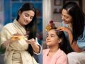 Hair Health: How Many Times You Should Oil Your Hair and When to Avoid - Hindi News | Hair Health: How Many Times You Should Oil Your Hair and When to Avoid | Latest lifestyle News at Lokmattimes.com