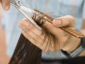 Delhi woman awarded Rs 2 crore compensation for wrong haircut - Hindi News | Delhi woman awarded Rs 2 crore compensation for wrong haircut | Latest national News at Lokmattimes.com