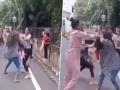 Viral Video! Two groups of young girls get into brawl, video goes viral - Hindi News | Viral Video! Two groups of young girls get into brawl, video goes viral | Latest social-viral News at Lokmattimes.com