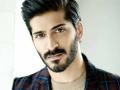Harshvarrdhan Kapoor upset about online articles published on his birthday - Hindi News | Harshvarrdhan Kapoor upset about online articles published on his birthday | Latest entertainment News at Lokmattimes.com