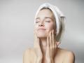 Beauty Tips: Want Naturally Glowing Skin? Try These Easy Homemade Face Wash - Hindi News | Beauty Tips: Want Naturally Glowing Skin? Try These Easy Homemade Face Wash | Latest lifestyle News at Lokmattimes.com