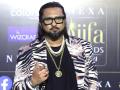 Yo Yo Honey Singh reacts on infidelity accusations levelled by wife Shalini Talwar - Hindi News | Yo Yo Honey Singh reacts on infidelity accusations levelled by wife Shalini Talwar | Latest entertainment News at Lokmattimes.com