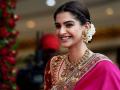Sonam Kapoor calls MLA Sudhir Mungantiwar 'illiterate' over remarks on LGBTQ community - Hindi News | Sonam Kapoor calls MLA Sudhir Mungantiwar 'illiterate' over remarks on LGBTQ community | Latest entertainment News at Lokmattimes.com