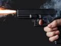 Chandrapur: Man opens fire at chief of cooperative bank, suffers minor injury - Hindi News | Chandrapur: Man opens fire at chief of cooperative bank, suffers minor injury | Latest maharashtra News at Lokmattimes.com
