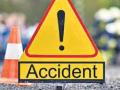 Thane: Pickup van driver, more than 800 chickens killed in road accident - Hindi News | Thane: Pickup van driver, more than 800 chickens killed in road accident | Latest maharashtra News at Lokmattimes.com