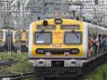 Mumbai: Suburban services delayed due to technical snag in local train - Hindi News | Mumbai: Suburban services delayed due to technical snag in local train | Latest maharashtra News at Lokmattimes.com