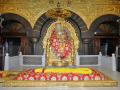 ‘No mask, No darshan’ policy imposed in Shirdi's Sai Baba Temple amid Covid scare - Hindi News | ‘No mask, No darshan’ policy imposed in Shirdi's Sai Baba Temple amid Covid scare | Latest maharashtra News at Lokmattimes.com