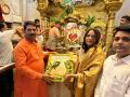 Richa Chadha seeks blessings at Siddhivinayak Temple as Fukrey 3 opens to a huge weekend of over 55.17 crores - Hindi News | Richa Chadha seeks blessings at Siddhivinayak Temple as Fukrey 3 opens to a huge weekend of over 55.17 crores | Latest entertainment News at Lokmattimes.com