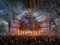Mumbai Police Bust Mobile Theft Racket During Sunburn Music Festival 2025, Five Arrested - Hindi News | Mumbai Police Bust Mobile Theft Racket During Sunburn Music Festival 2025, Five Arrested | Latest mumbai News at Lokmattimes.com