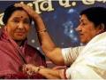 Lata Mangeshkar's death has affected Asha Bhosle deeply says, Padmini Kohlapure - Hindi News | Lata Mangeshkar's death has affected Asha Bhosle deeply says, Padmini Kohlapure | Latest entertainment News at Lokmattimes.com