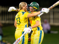 Australia Women Beat India Women by 5 Wickets, Seal ODI Series 2-0 in Hobart (VIDEO) - Hindi News | Australia Women Beat India Women by 5 Wickets, Seal ODI Series 2-0 in Hobart (VIDEO) | Latest cricket News at Lokmattimes.com