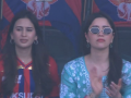 IPL 2026: Sara Tendulkar, Saania Chandhok in Stands for LSG vs GT Match in Lucknow - Hindi News | IPL 2026: Sara Tendulkar, Saania Chandhok in Stands for LSG vs GT Match in Lucknow | Latest cricket News at Lokmattimes.com