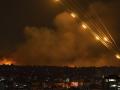 Massive Missile Strike Escalates Tensions Between Iran and Israel, 34 Injured in Tel Aviv - Hindi News | Massive Missile Strike Escalates Tensions Between Iran and Israel, 34 Injured in Tel Aviv | Latest international News at Lokmattimes.com