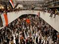 Protesters in Iraq takes control of parliament, just like Sri Lanka - Hindi News | Protesters in Iraq takes control of parliament, just like Sri Lanka | Latest international News at Lokmattimes.com