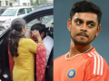 WATCH: Ishan Kishan’s Mother and Grandmother Shower Love as He Departs for Australia, Heartwarming Video Goes Viral - Hindi News | WATCH: Ishan Kishan’s Mother and Grandmother Shower Love as He Departs for Australia, Heartwarming Video Goes Viral | Latest cricket News at Lokmattimes.com