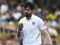 Ishant Sharma reaches milestone of 300 test wickets after dismissing Daniel Lawrence - Hindi News | Ishant Sharma reaches milestone of 300 test wickets after dismissing Daniel Lawrence | Latest cricket News at Lokmattimes.com