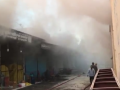 Jabalpur Fire: Massive Blaze Erupts at Phataka Bazaar in Madhya Pradesh (Watch Video) - Hindi News | Jabalpur Fire: Massive Blaze Erupts at Phataka Bazaar in Madhya Pradesh (Watch Video) | Latest national News at Lokmattimes.com