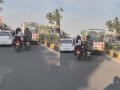 Jaipur: Woman Touched Inappropriately by Man on Another Vehicle in Broad Daylight, Video Sparks Outrage - Hindi News | Jaipur: Woman Touched Inappropriately by Man on Another Vehicle in Broad Daylight, Video Sparks Outrage | Latest national News at Lokmattimes.com