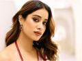 Janhvi Kapoor Health Update: Actress Discharged From Mumbai Hospital - Hindi News | Janhvi Kapoor Health Update: Actress Discharged From Mumbai Hospital | Latest entertainment News at Lokmattimes.com