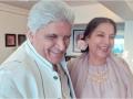 Shabana Azmi and Javed Akhtar celebrate 35 years of marriage - Hindi News | Shabana Azmi and Javed Akhtar celebrate 35 years of marriage | Latest entertainment News at Lokmattimes.com