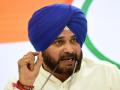Navjot Singh Sidhu resigns as Punjab Congress chief - Hindi News | Navjot Singh Sidhu resigns as Punjab Congress chief | Latest politics News at Lokmattimes.com