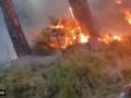 Jammu and Kashmir Forest Fire: Massive Blaze Erupts in Poonch; Watch Video - Hindi News | Jammu and Kashmir Forest Fire: Massive Blaze Erupts in Poonch; Watch Video | Latest national News at Lokmattimes.com