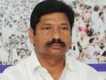 Political Tensions Escalate in Andhra Pradesh as Mob Attack YSRCP Leader Jogi Ramesh’s House - Hindi News | Political Tensions Escalate in Andhra Pradesh as Mob Attack YSRCP Leader Jogi Ramesh’s House | Latest national News at Lokmattimes.com