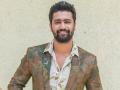 Vicky Kaushal's building sealed after 11-year-old tests coronavirus positive - Hindi News | Vicky Kaushal's building sealed after 11-year-old tests coronavirus positive | Latest entertainment News at Lokmattimes.com