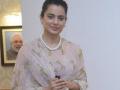 Kangana Ranaut stirs another controversy, targets Mahatma Gandhi in her new post - Hindi News | Kangana Ranaut stirs another controversy, targets Mahatma Gandhi in her new post | Latest entertainment News at Lokmattimes.com