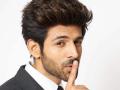 Kartik Aaryan begins 'Satyaprem Ki Katha' shoot by seeking blessings from Lord Ganesha - Hindi News | Kartik Aaryan begins 'Satyaprem Ki Katha' shoot by seeking blessings from Lord Ganesha | Latest entertainment News at Lokmattimes.com