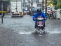 Kerala Rains: 11 Fatalities Linked to Rainfall, Yellow Alert Issued in 7 Districts - Hindi News | Kerala Rains: 11 Fatalities Linked to Rainfall, Yellow Alert Issued in 7 Districts | Latest national News at Lokmattimes.com