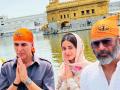 Kesari Chapter 2: Ananya Panday, Akshay Kumar, R Madhavan Visit Golden Temple Ahead of Movie Release - Hindi News | Kesari Chapter 2: Ananya Panday, Akshay Kumar, R Madhavan Visit Golden Temple Ahead of Movie Release | Latest entertainment News at Lokmattimes.com