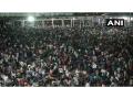 COVID-19: Migrant workers struggle to reach hometown amid PM Modi's #Lockdown21 - Hindi News | COVID-19: Migrant workers struggle to reach hometown amid PM Modi's #Lockdown21 | Latest national News at Lokmattimes.com