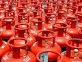 Commercial LPG Cylinder Prices Cut by Rs 41 from April 1; Check Latest Rates Here - Hindi News | Commercial LPG Cylinder Prices Cut by Rs 41 from April 1; Check Latest Rates Here | Latest national News at Lokmattimes.com