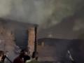 Lucknow Fire: Massive Blaze Erupts at Factory in Saadatganj PS Area (Watch Video) - Hindi News | Lucknow Fire: Massive Blaze Erupts at Factory in Saadatganj PS Area (Watch Video) | Latest national News at Lokmattimes.com