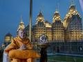 BAPS Mandir: Mahant Swami Maharaj Reaches Abu Dhabi for Inauguration of UAE's First Hindu Temple (Watch Video) - Hindi News | BAPS Mandir: Mahant Swami Maharaj Reaches Abu Dhabi for Inauguration of UAE's First Hindu Temple (Watch Video) | Latest international News at Lokmattimes.com