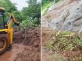 Maharashtra Rains: Landslide at Tamhini Ghat Halts Traffic on Raigad-Pune Route (Watch Video) - Hindi News | Maharashtra Rains: Landslide at Tamhini Ghat Halts Traffic on Raigad-Pune Route (Watch Video) | Latest maharashtra News at Lokmattimes.com