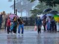 Maharashtra Rain Forecast: Light to Moderate Showers Expected in 13 Districts Over Next 3-4 Hours - Hindi News | Maharashtra Rain Forecast: Light to Moderate Showers Expected in 13 Districts Over Next 3-4 Hours | Latest maharashtra News at Lokmattimes.com