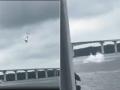 Malaysia Helicopter Crash Video: 5 Injured After Police Chopper Dives Into Pulai River in Johor - Hindi News | Malaysia Helicopter Crash Video: 5 Injured After Police Chopper Dives Into Pulai River in Johor | Latest international News at Lokmattimes.com