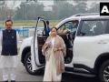 Mamata Banerjee's TMC to Contest West Bengal Elections Independently, Rules Out Alliance with Congress - Hindi News | Mamata Banerjee's TMC to Contest West Bengal Elections Independently, Rules Out Alliance with Congress | Latest national News at Lokmattimes.com